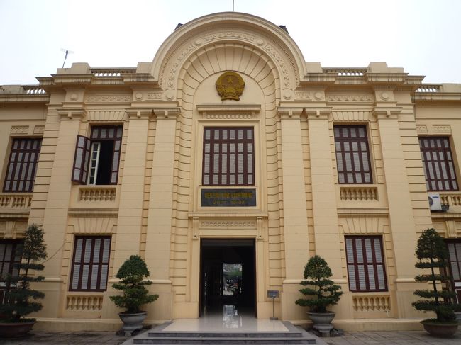 革命博物館正面