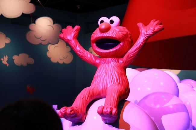 <br /><br /><br />ここでも、エルモが、お出迎え。。。