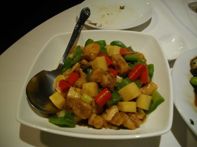 チンジャォなんとか<br /><br />チャーハン<br /><br />それと台湾ビール２本