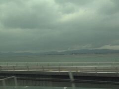 Ｎ７００系は浜名湖を横目に、名古屋へと走ります。