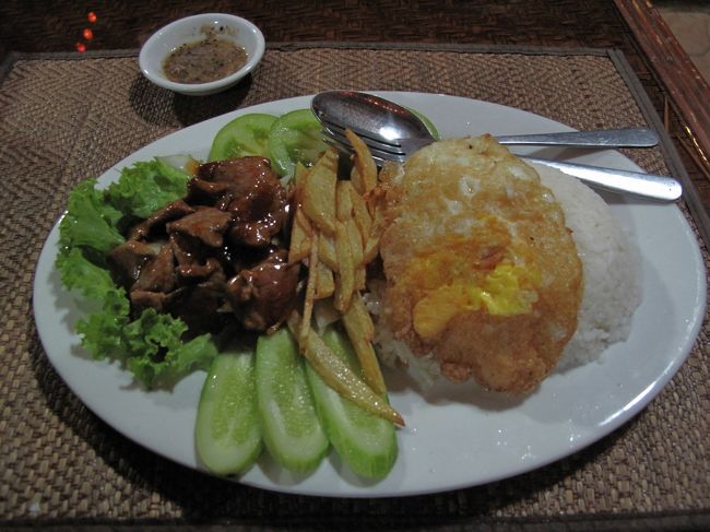 ミャンマーに比べるとやはり食事のグレードはアップしている。<br />