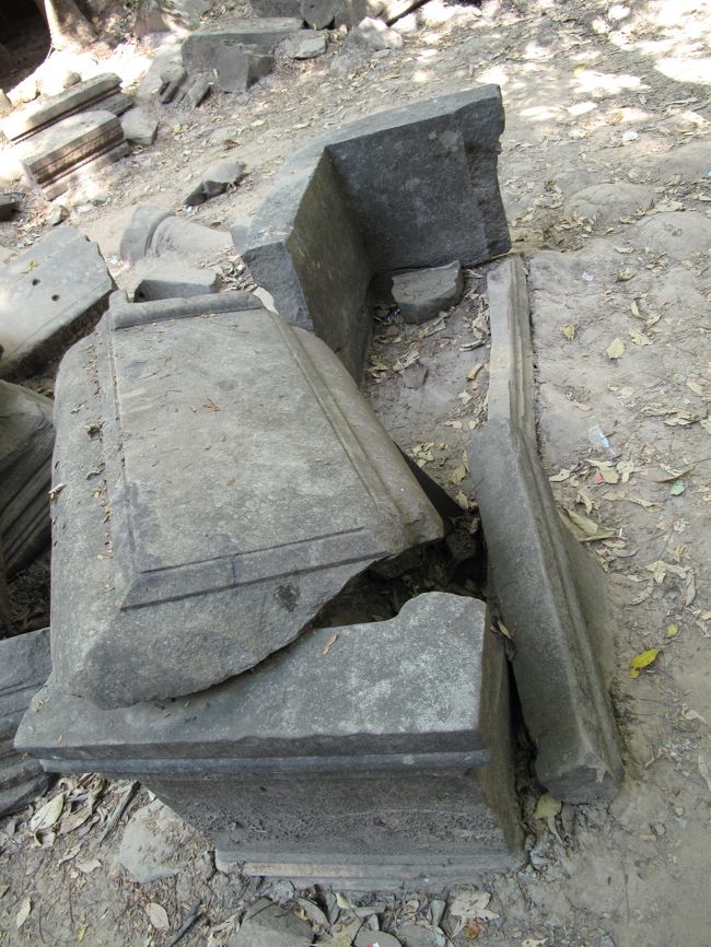 これは棺桶ですね。