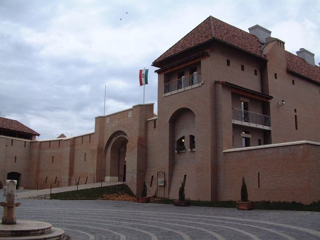 王宮博物館、大聖堂そばにある