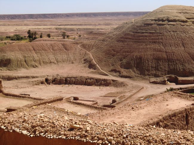 そして、<br /><br />ここがコロシアムとして使われた所だそうです。