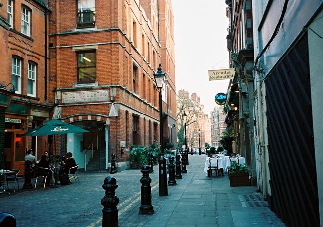 2003年3月 ロンドン サウスケンジントン界隈の高級住宅街をブラブラ ロンドン イギリス の旅行記 ブログ By こあひるさん フォートラベル 2003年3月 ロンドン サウスケンジントン界隈の高級住宅街をブラブラ ロンドン イギリス の旅行記 ブログ By こあひるさん フォートラベル
