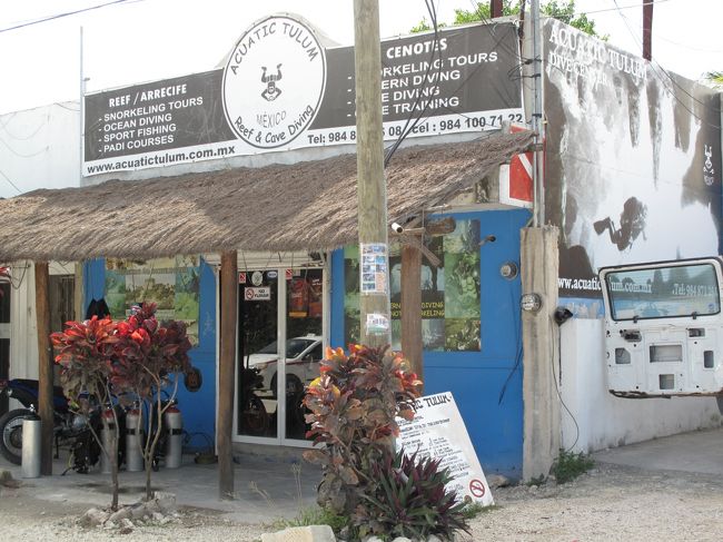 これがダイビングショップ。<br />トゥルム中心部にある。<br />