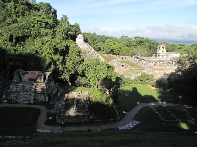 パレンケの全景。<br />