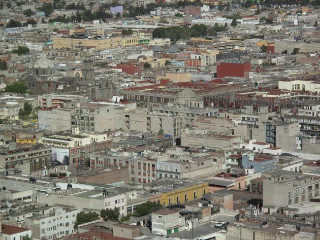 展望室から。<br />良い眺めだ。スモッグも気にならない。<br />