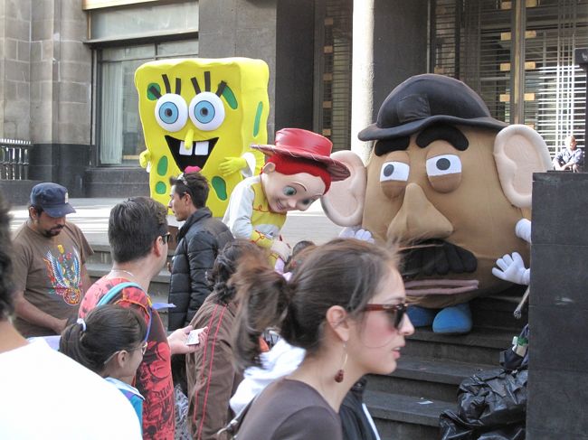 スポンジボブだ。<br />こちらは宣伝なので無料。