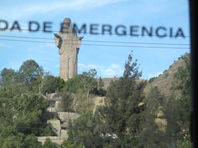 帰路のバス内より。<br />ホントに救世主様はどこにでも現れるね。<br />