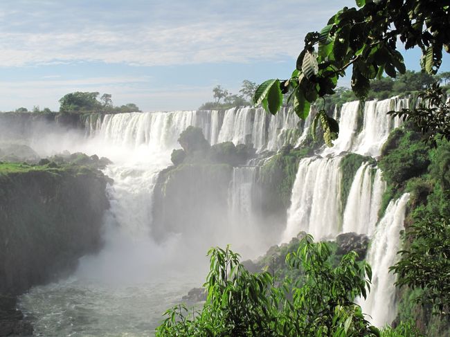 どこを見渡しても滝また滝。
