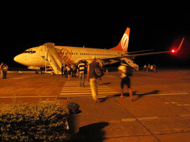 夜明け前。<br />ホテルに呼んでもらったタクシーで空港に向かう。<br />ゴル航空便でリオデジャネイロに向けて出発。<br />