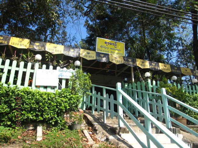さあ、今日はどんなタイ料理を食べようか・・。