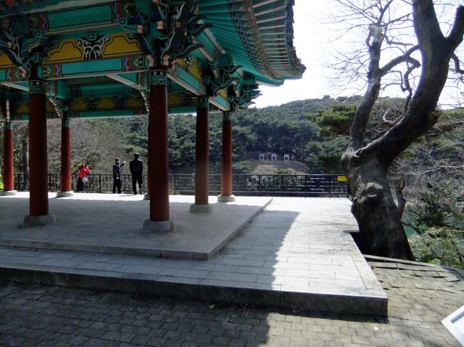 閑山亭。<br /><br />弓射訓練の場<br /><br />