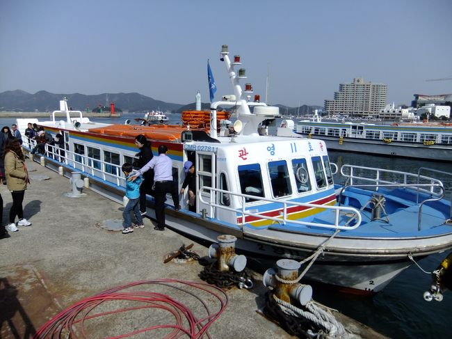 帰りは１便乗り遅れ。<br /><br />１５：３０に統営遊覧船乗り場に戻ってきた。<br /><br />