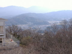 こちらは山の反対側。

下山後、道に迷いながらもガイドブックに載っていた紅茶専門店に辿り着き、お茶をいただいた後お店の人と世間話をしました。
駅前で早めの夕食に徳島ラーメンを食べて4クリア、とりあえず徳島での目的は果たせたので、予定より早くJRで鳴門へと向かいます。

その2鳴門渦潮編http://4travel.jp/travelogue/10660501/へ続く