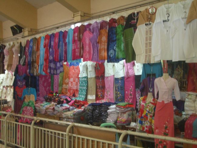 民族衣装ですかね？