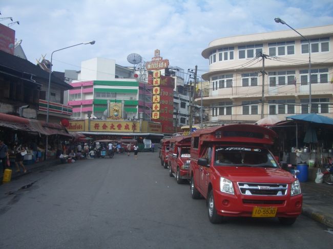 ワローロット市場とトンラムヤイ市場に潜入。