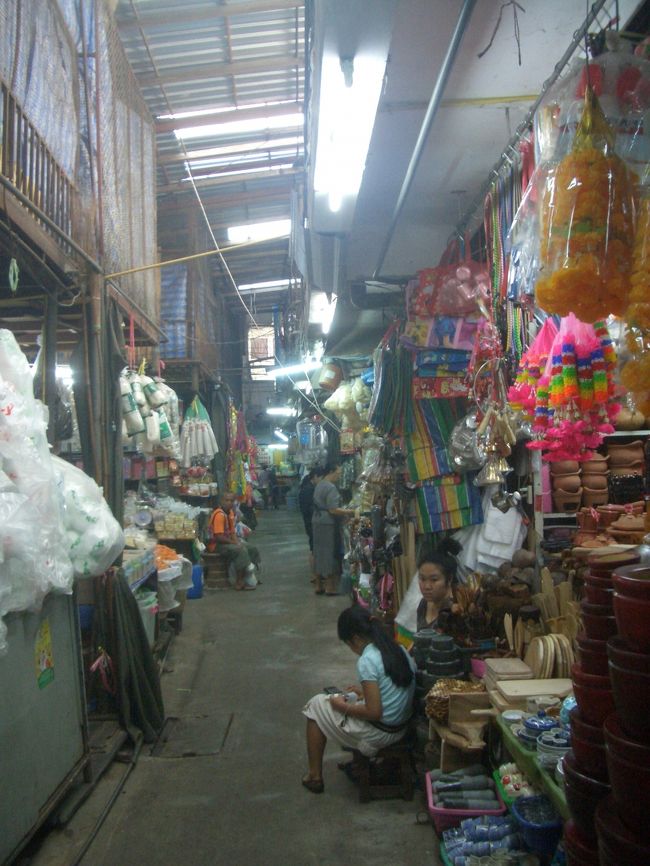 食器類を扱っています、ベトナムコーヒーのドリッパーが欲しいのですが<br /><br />扱っていないようです。　残念