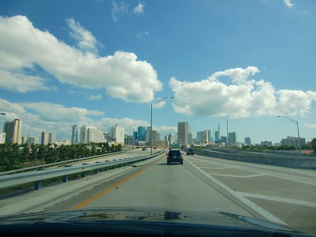 ダウンタウンのビル群