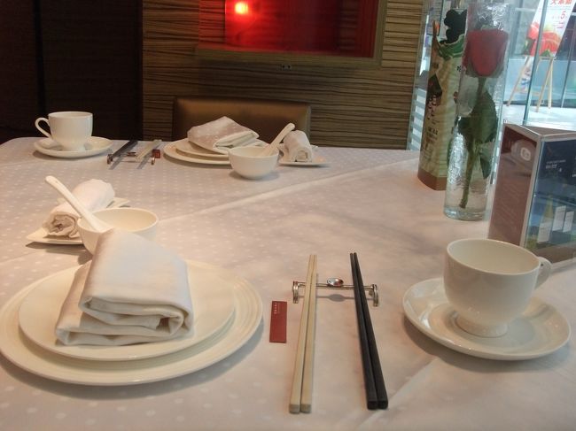 H＆MやZARAを物色。<br /><br /><br />ブランチは適当なお店で。