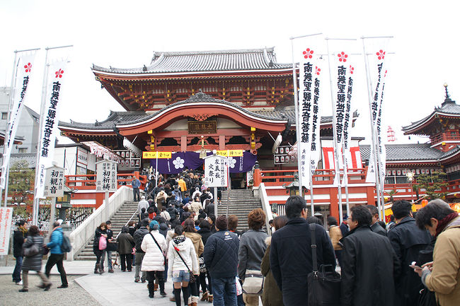 ●大須観音＠大須<br /><br />熱田神宮と並んで、今回の名古屋訪問の目的の一つに大須に来ることがありました。個人的には、交通の面で大須に来るのはちょっと難しかったです。バスが主流なのでしょうか？？？<br />商店街に行く前に観音様によって見ました。<br /><br />大須観音HP<br />http://www.osu-kannon.jp/