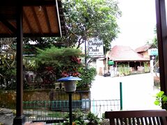 マンガマドゥに到着。

(12:02)