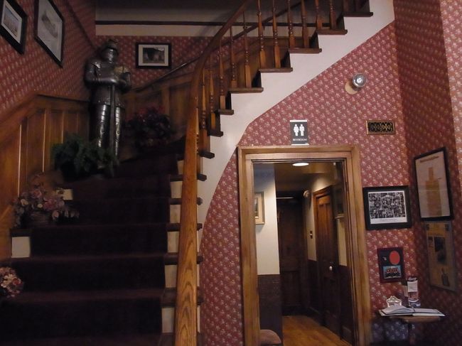 レストランは一階。