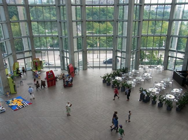 美術館の中。<br />一時間くらいしか見る時間が無かったのがちょっと残念。