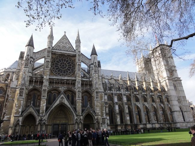 ウエストミンスター寺院に朝一番に入ります