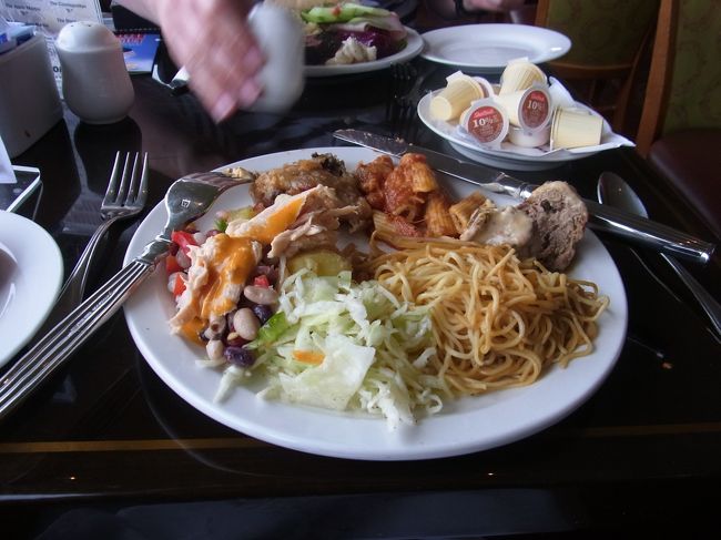 と、言いつつ、私のもお皿もすごいことに。。