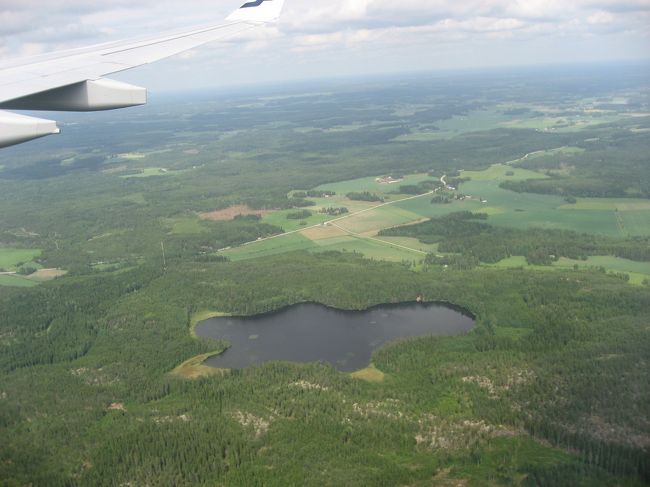 グーグルで地図を見てみれば分かりますが、小さい湖が本当にたくさんあります！