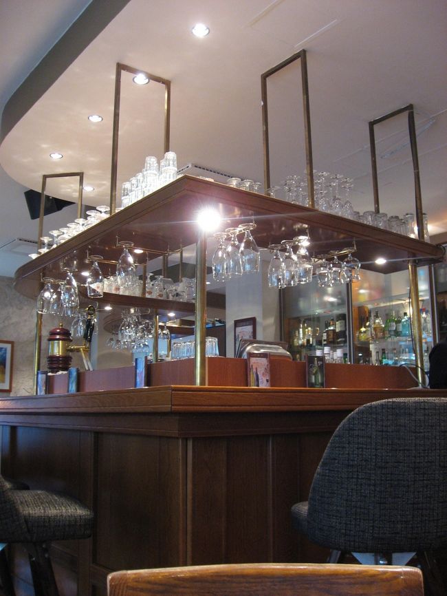 ホテルのバー♪