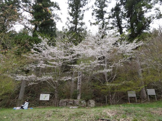この辺りでなんと、会社の女上司＆男部長のカップル発見！お互い既婚者なんだけど、、、。風鈴？風鈴？<br />明日早速お局様に報告よ！＾０＾