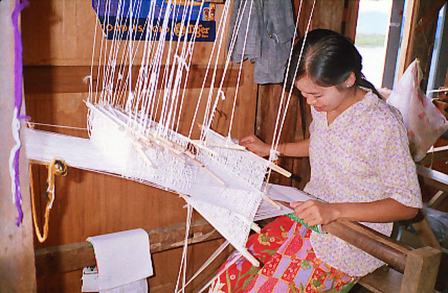 水上マーケット