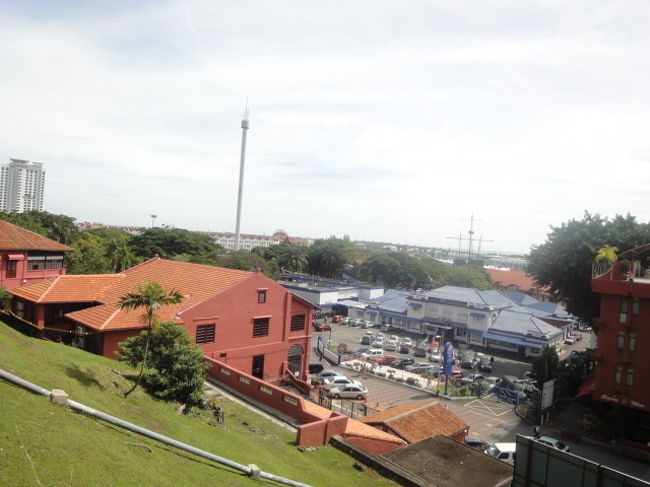 オランダ広場から丘の上に上がってみました。