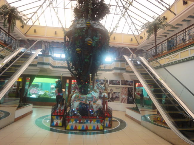 バスを降りてロープウェイに乗り換えます。