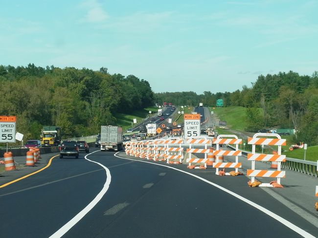 ドライブしながらまた怒られる、（。。<br /><br />Almost all (of) Japanes　でしょ！<br />また言ってしまった、、、<br />Almost of all Japanese....<br /><br />間違えて覚えてしまったのって、なかなか頭から消すの大変！！<br />これは彼女に5年来注意され続けているので、<br />5年経っても直っていないということだ。。ね。<br />もうあきれられてる。。。<br /><br />