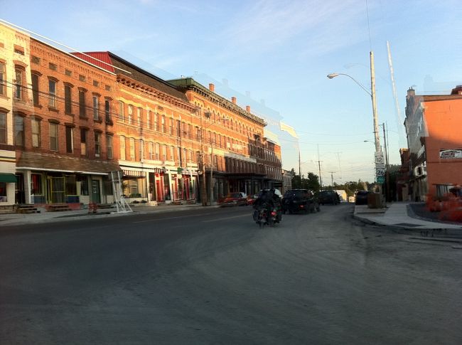 だんだん日が暮れてきました。<br />