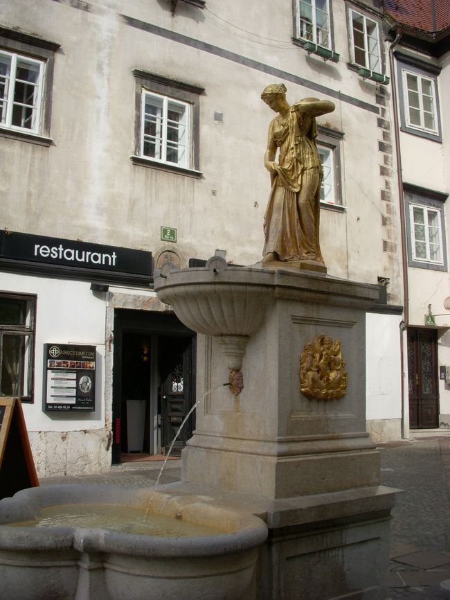 街をちょこっと散策。