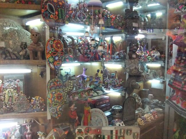 お土産マトモに買ってないなぁ。でも眠い。。。