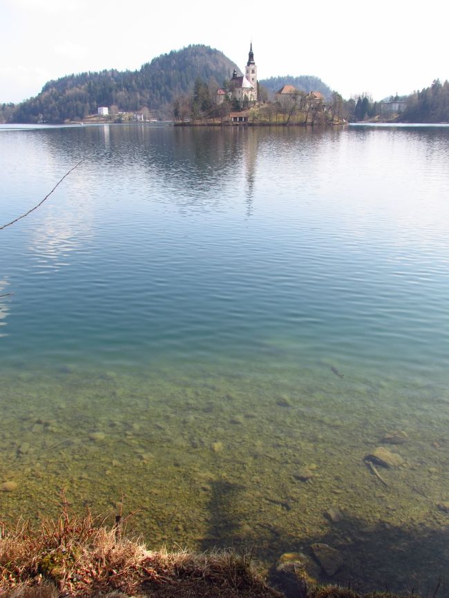 ★ブレッド湖★<br />それにしても、水がキレイ！風も気持ち良い。<br />