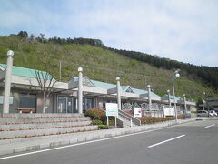 道の駅「河野」にて三度目の休憩（1415）。位置的には武生と敦賀の真ん中あたりか。