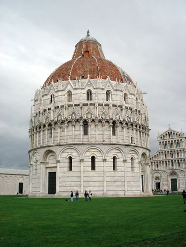 <br /><br />洗礼堂