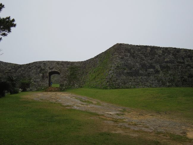 雨のせいか人がほとんどいなかった