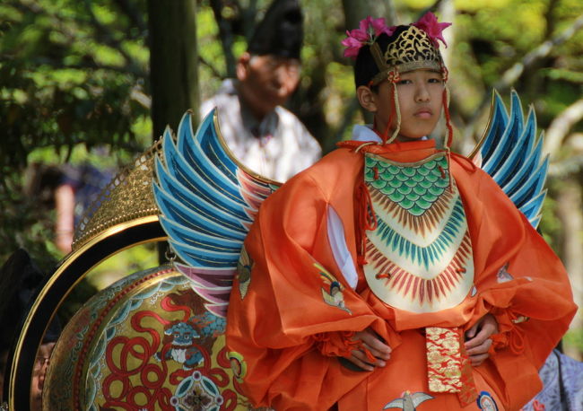 衣装も華やか<br />何故かインドネシアを旅行したときに見た踊りや神を思い出しました