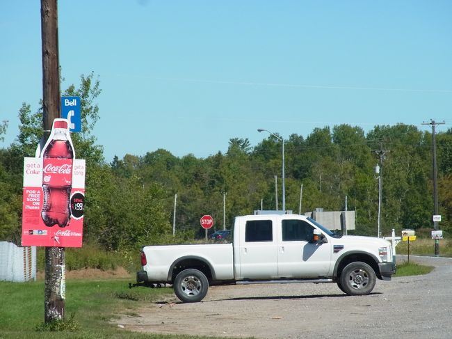 コーラの看板がいい。