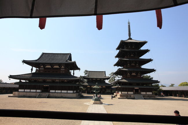 撮影禁止<br /><br />近くには<br />撮影禁止が貼ってありましたが<br />外の風景は大丈夫だよね<br />ゆっくり撮影している為<br />だんだん子供の声が聞こえ始めました<br />ちょっとペースアップが必要かな？？？