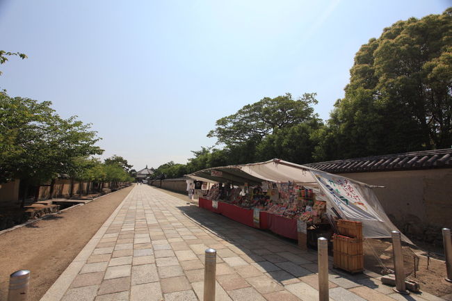 おみやげ<br /><br />向こう側にも<br />１軒出ていましたが<br />土日は多いのかな？？？