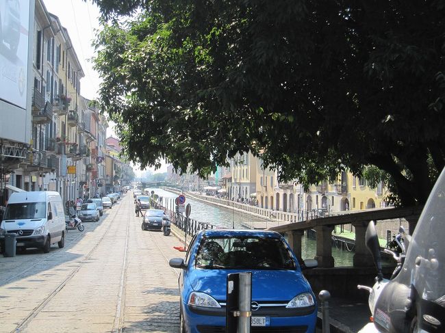 ナヴィリオ運河です。<br />水が涼しげですが、結構暑いです。<br />北欧とドイツが涼しかっただけに、ミラノは真夏に感じます。<br />日差しが強い。